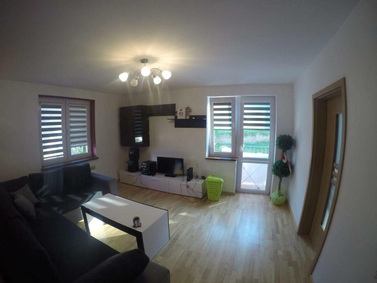 Noclegi U Gosi Ustrzyki Dolne Exterior photo